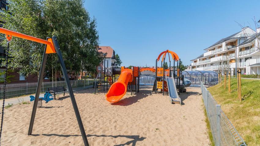 Apartament Baltic Garden&シュトゥトボ エクステリア 写真